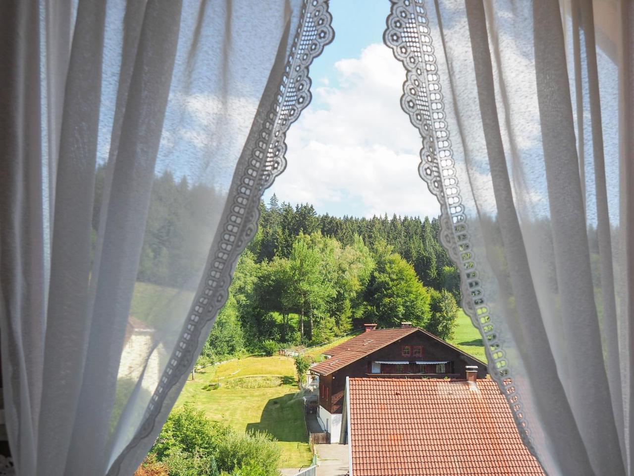 Landgasthof Zum Schwarzen Grat Isny im Allgäu Exteriér fotografie